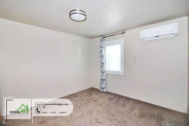 Building Photo - 9021 Placer Rd