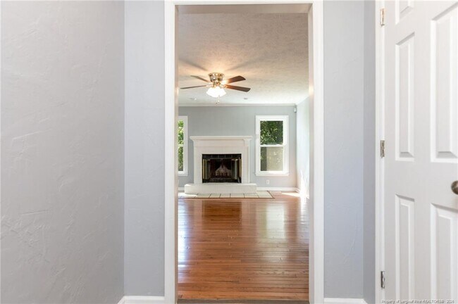 Building Photo - 508 Stone Way Ct