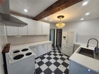 Building Photo - 4810 Grove Ave