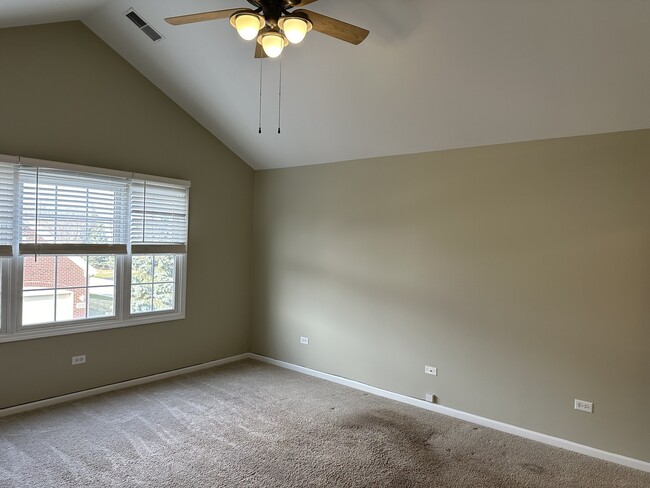 Building Photo - 13344 Forest Ridge Dr