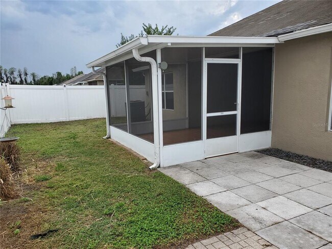 Building Photo - 31354 Kirkshire Ct