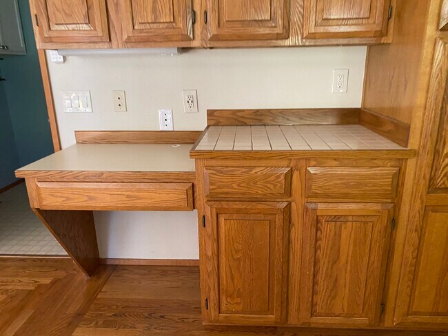 Building Photo - 25733 Lake Wilderness Country Club Dr SE