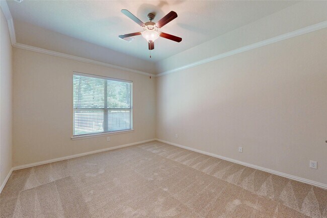 Building Photo - 30 Deer River Cir