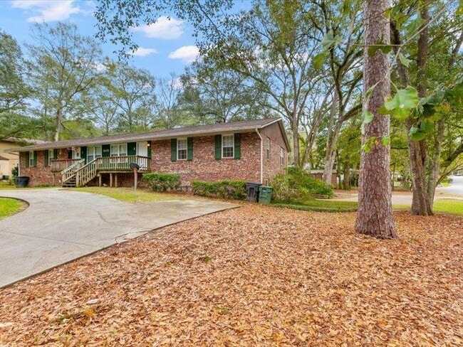 Building Photo - 1835 Portland Ave