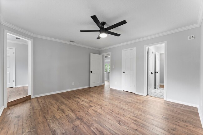 Building Photo - 8911 Tranquil Park Dr