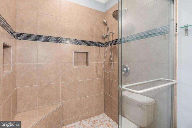 Building Photo - 704 Quayside Ct