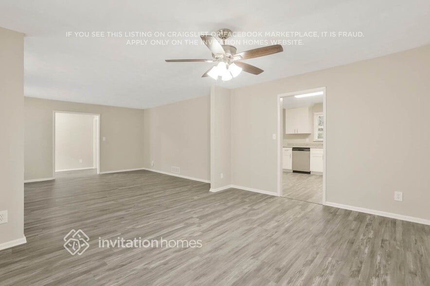 Building Photo - 3325 Kingfisher Dr