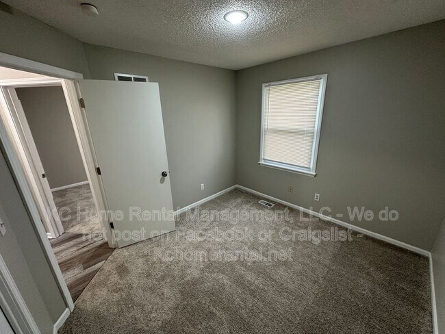 Building Photo - 1259 Petzold Dr