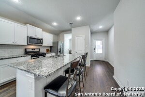 Building Photo - 384 Walnut Creek