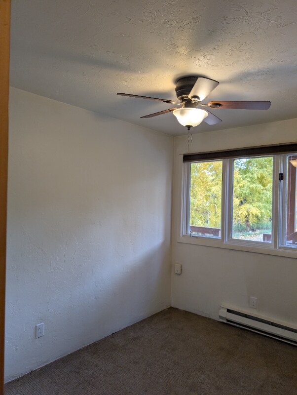 Building Photo - 2562 Cortina Ln