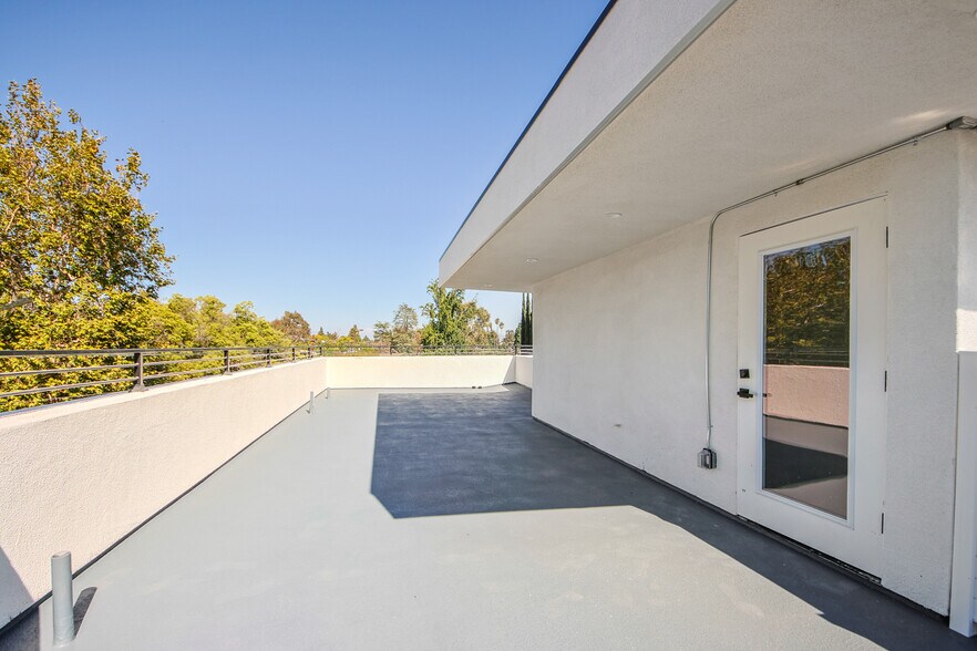 Building Photo - 13256 Kling St