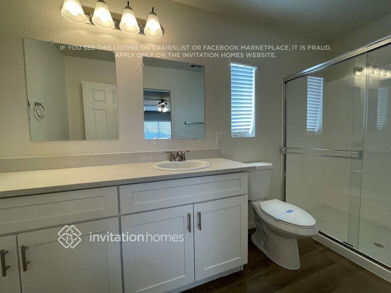 Building Photo - 8413 W Flavia Haven