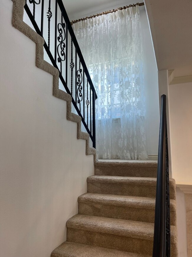 Building Photo - San Gabriel 3 beds 2.5 bathrooms for lease