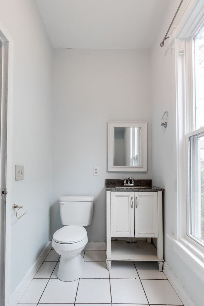 Building Photo - 3 Bedroom Home in North Highland Park ***A...