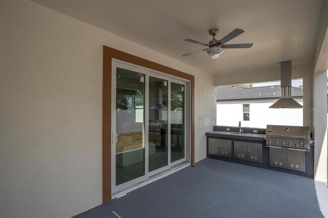 Building Photo - 5331 71st Way N