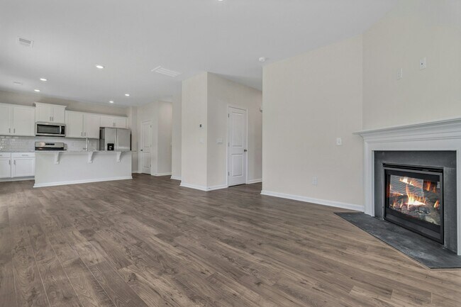 Building Photo - 136 Ashelyn Pk Dr