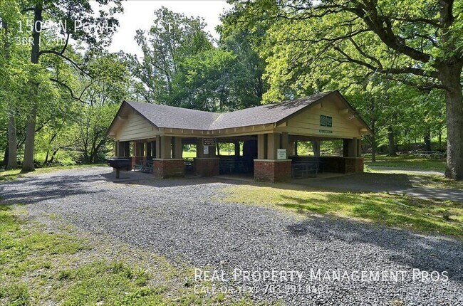 Building Photo - 1509 N Powhatan St