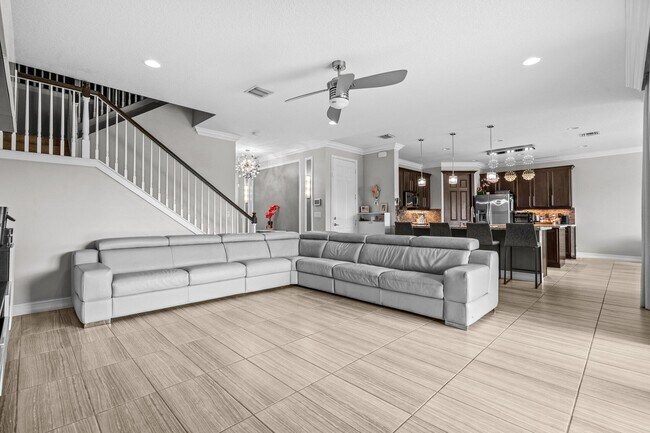 Building Photo - 14543 White Jade Terrace