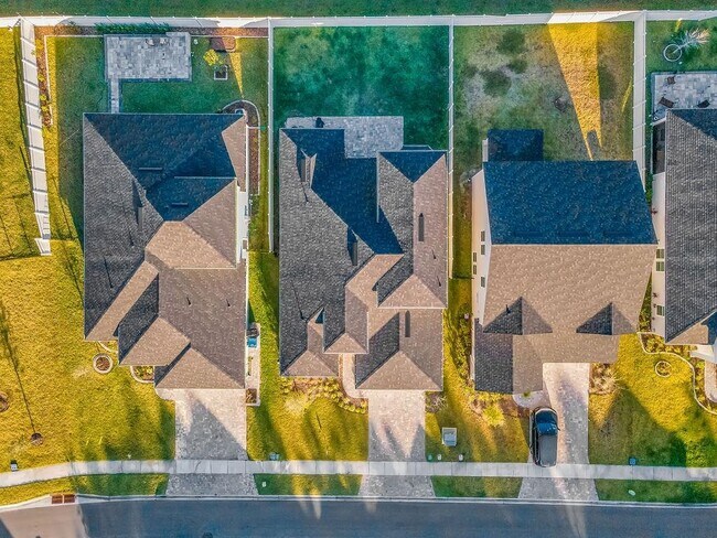 Building Photo - 161 Goldcrest Wy