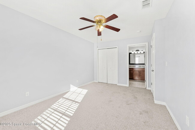 Building Photo - 2685 Revolution St
