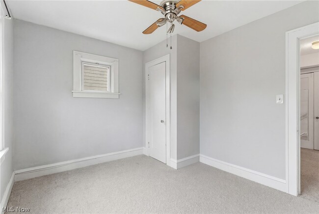 Building Photo - 3577 Cedarbrook Rd