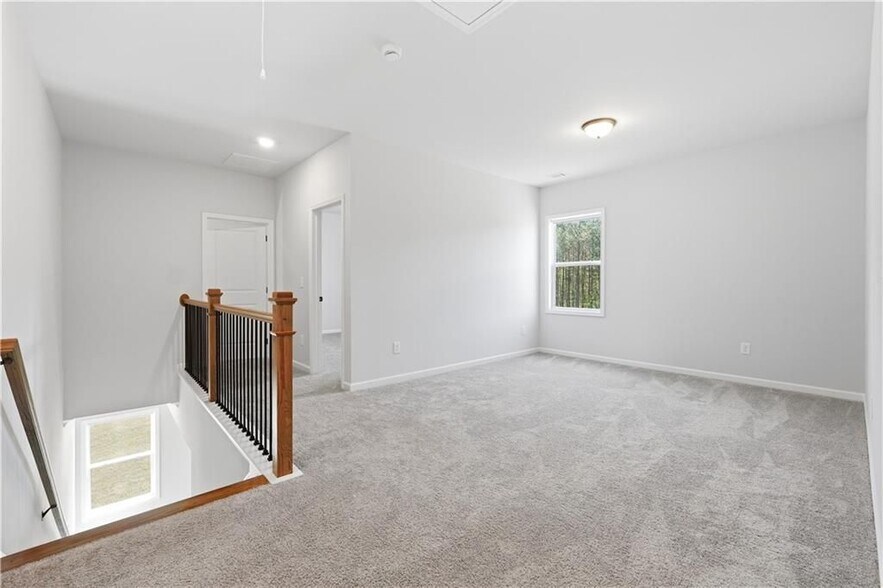 Building Photo - 176 Brant Cir