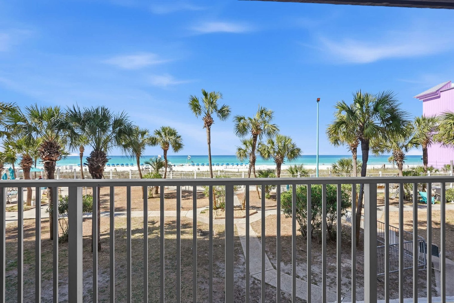 Building Photo - 8743 Thomas Dr