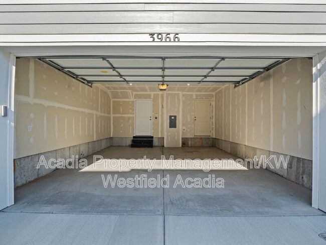 Building Photo - 3966 N Eagle Pt Ln