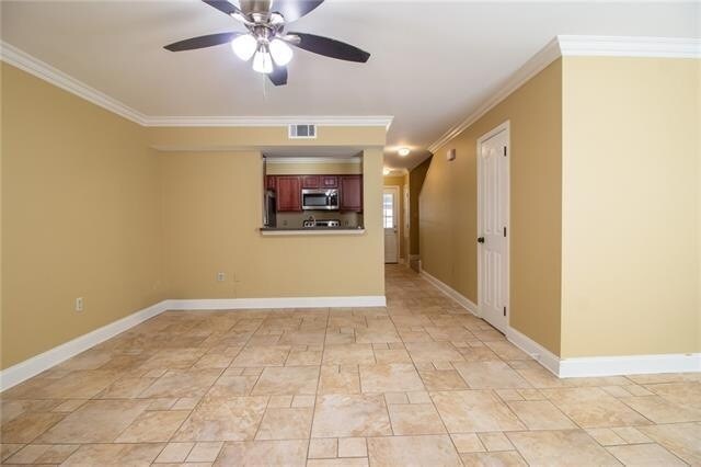 Building Photo - 1112 Windsor St