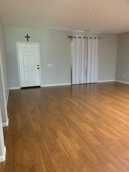 Building Photo - 1449 Lynden Trails Dr