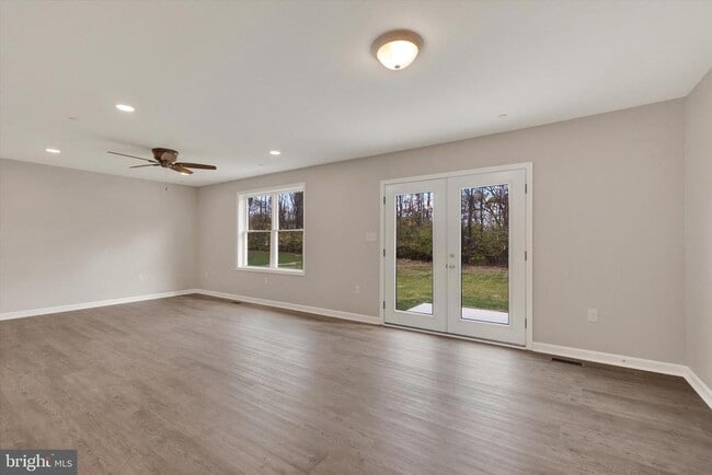 Building Photo - 13876 Patriot Way