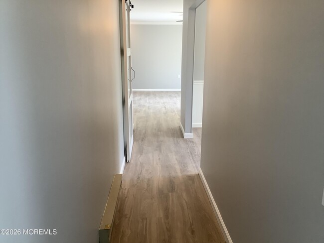 Building Photo - 7B Ivy St