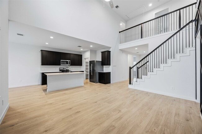 Building Photo - 31510 Chippenham Colony Ct