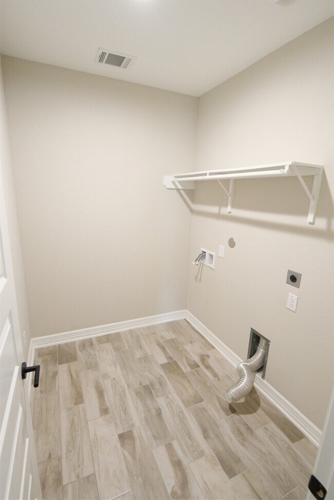 Building Photo - 25907 Rose Frost Ct