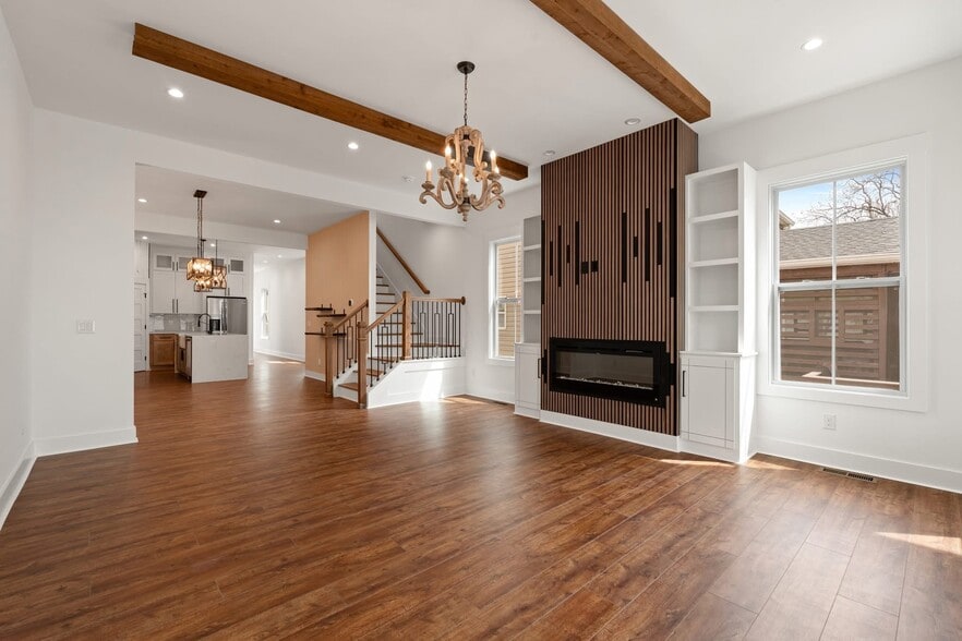 Building Photo - 151 Fain St