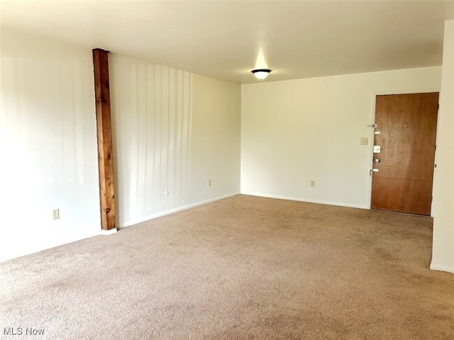 Building Photo - 4313 Earl Dr