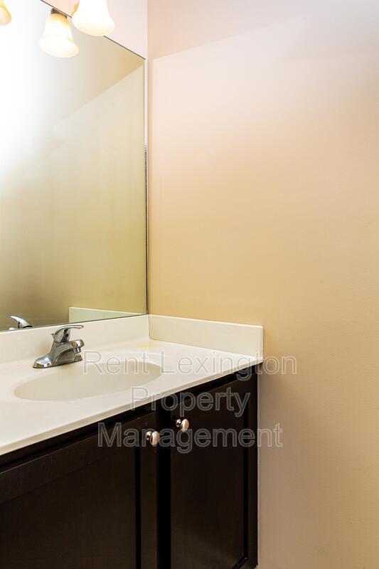 Building Photo - 3838 Nadia Ln