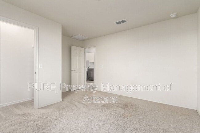 Building Photo - 5616 N 90th Dr