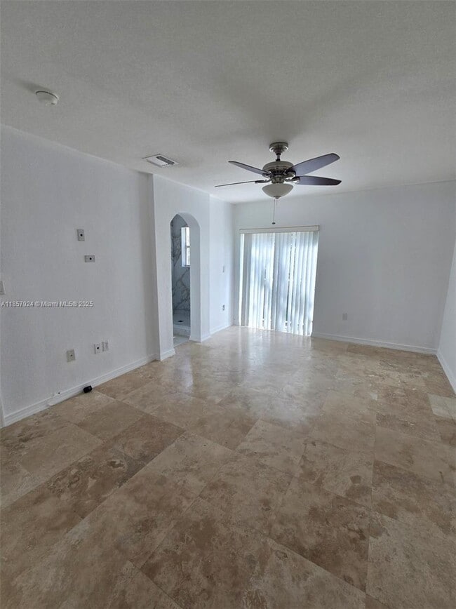 Building Photo - 3028 SW 129th Way
