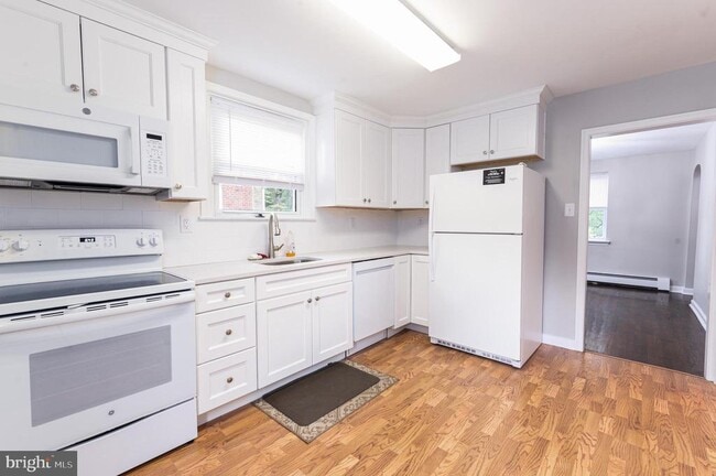 Building Photo - 1569 County Line Rd