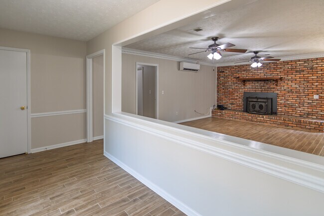 Building Photo - 1026 Denney Rd