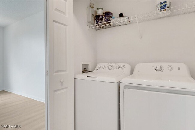 Building Photo - 1190 Reserve Way