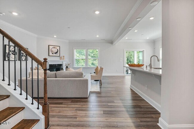Building Photo - 1809 Delaney Hills Ln