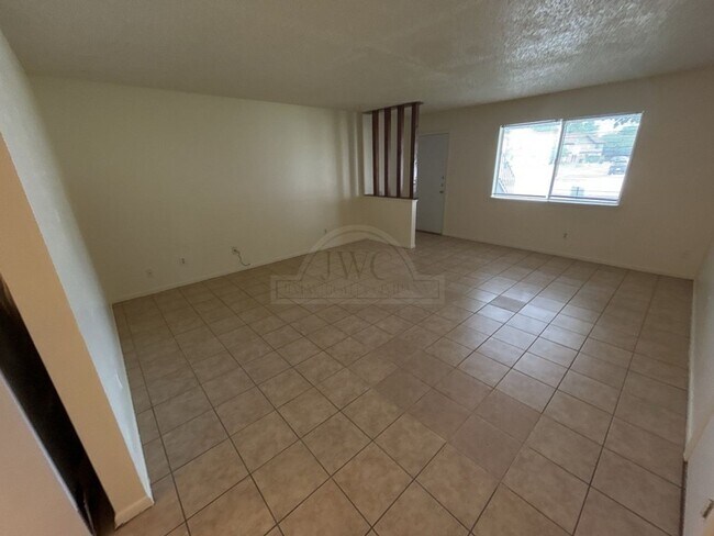 Building Photo - 2108 Hunt Dr