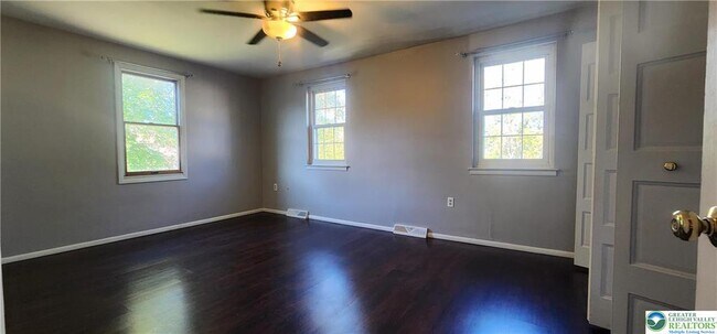 Building Photo - 7616 Buttercup Rd