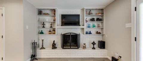 Building Photo - 15819 El Estado Dr