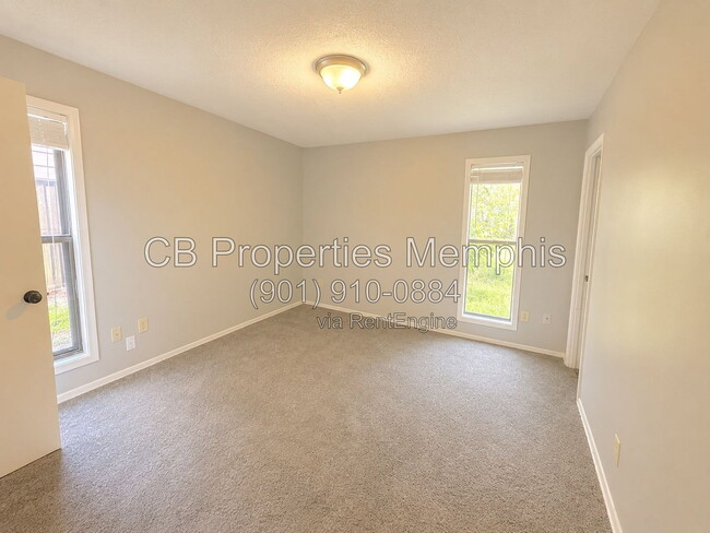 Building Photo - 6300 Brockman Dr