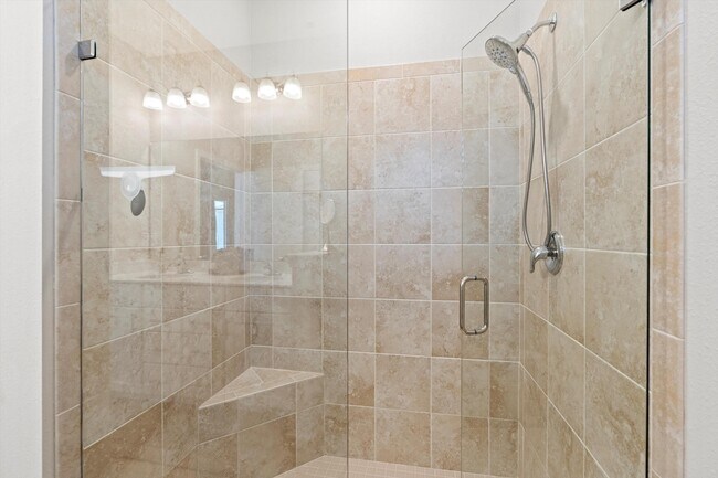 Building Photo - 97 Thistleton Wy