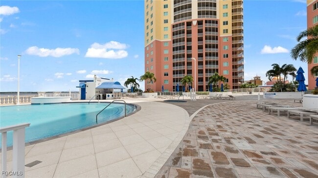 Building Photo - 2743 First St