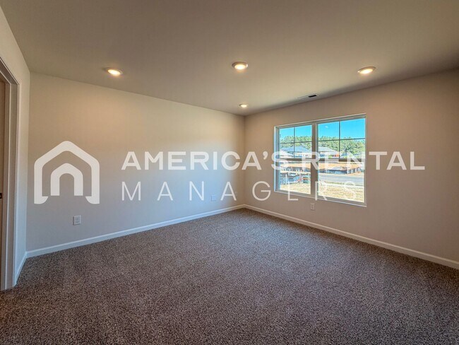 Building Photo - New Construction Home for Rent!